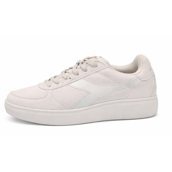 New Women's Diadora Sneakers Size 8 White Silver - Picture 2 of 6